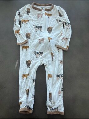 Kyte BABY White Footed One-Piece with Farm Animal Print 6-12